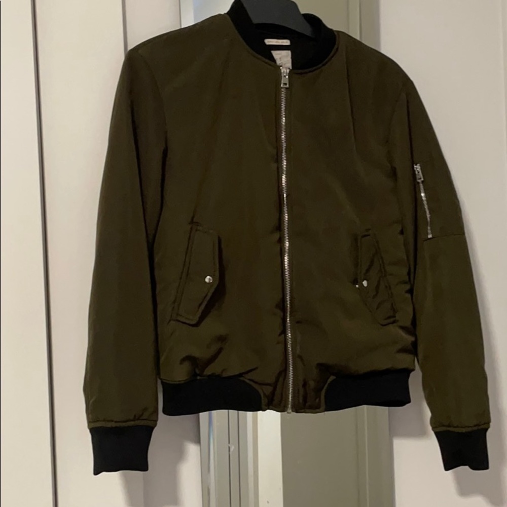 Beautiful Zara bomber jacket